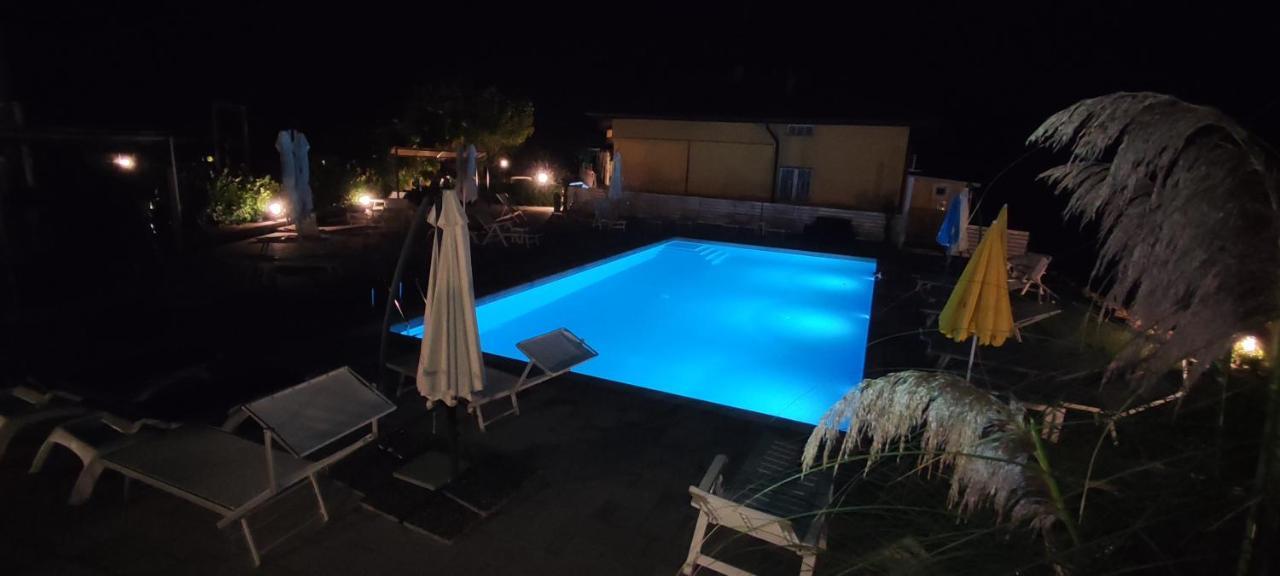 Nautica Tarello - Casa Ena Beb Bed & Breakfast Viverone Bagian luar foto