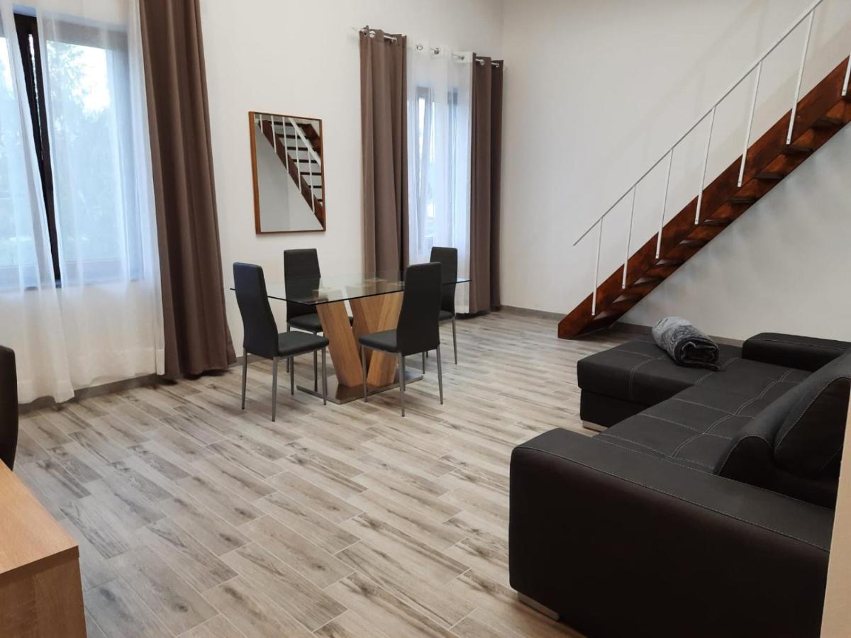 Nautica Tarello - Casa Ena Beb Bed & Breakfast Viverone Bagian luar foto
