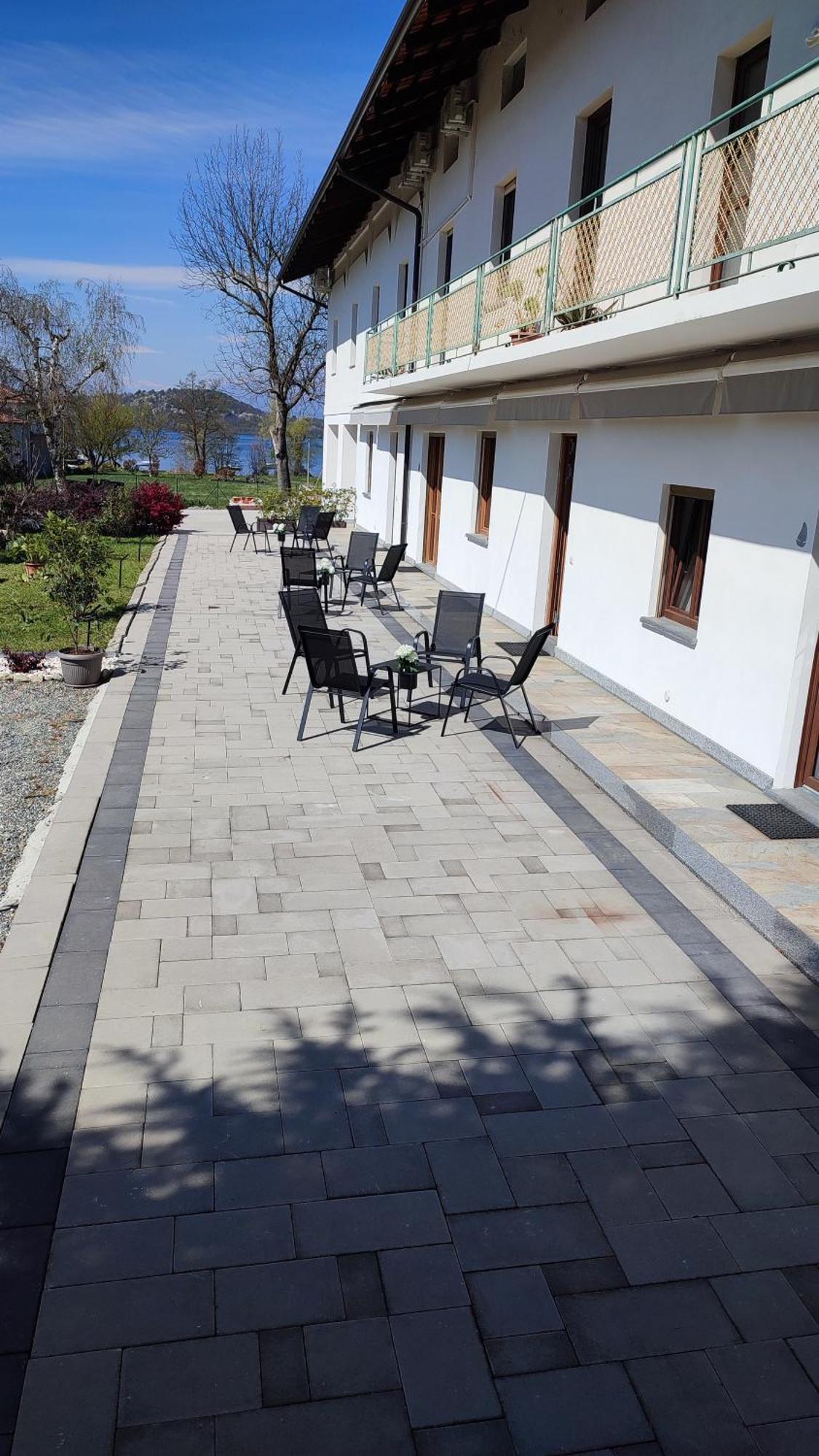 Nautica Tarello - Casa Ena Beb Bed & Breakfast Viverone Bagian luar foto