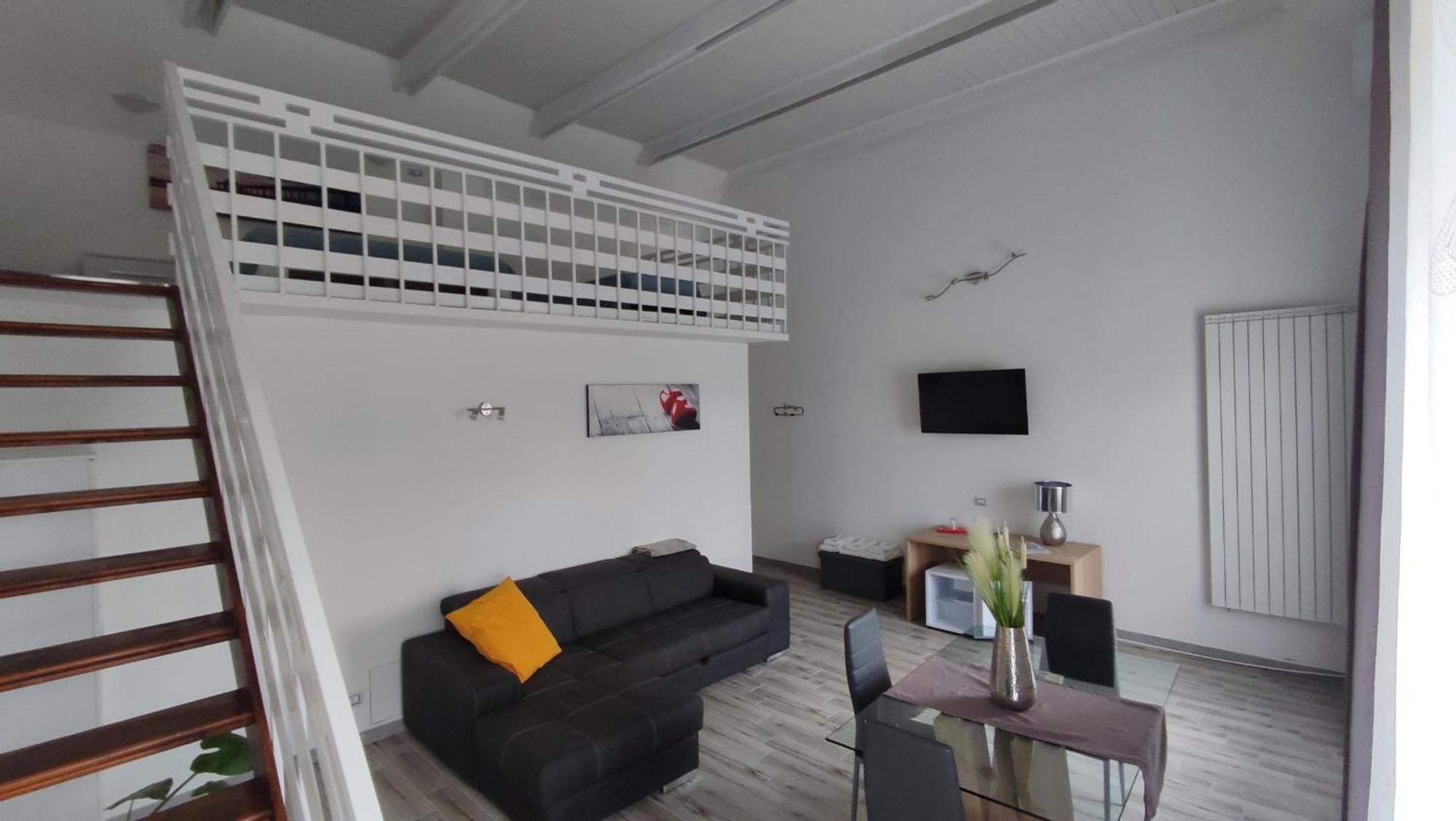 Nautica Tarello - Casa Ena Beb Bed & Breakfast Viverone Bagian luar foto