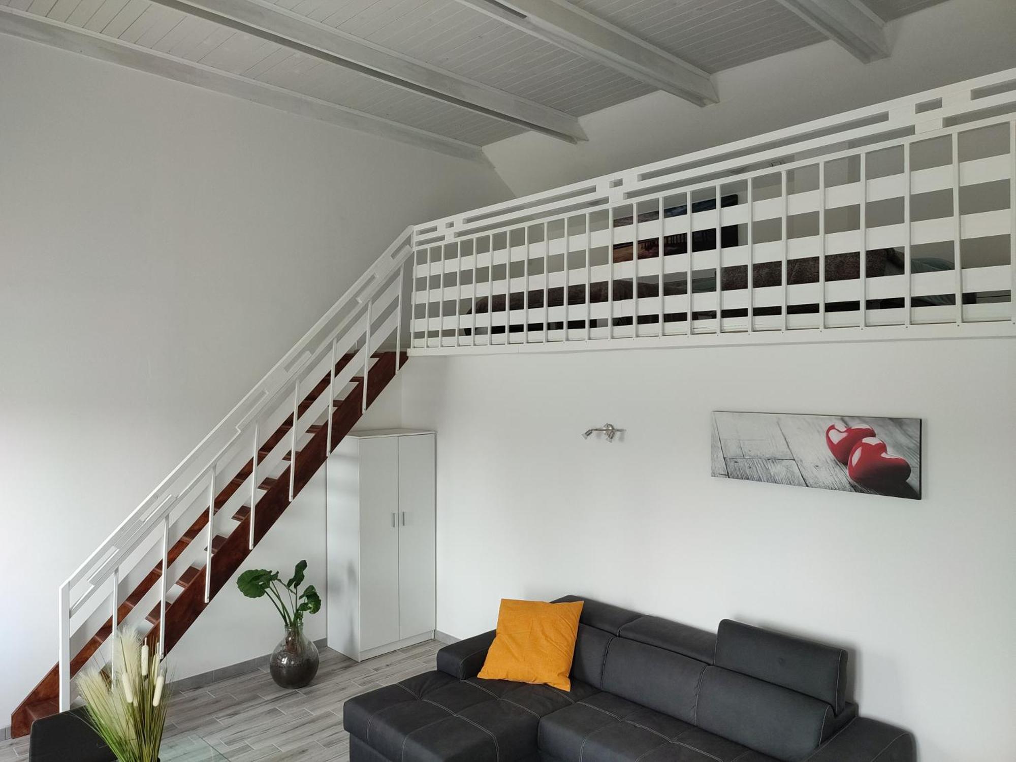 Nautica Tarello - Casa Ena Beb Bed & Breakfast Viverone Bagian luar foto