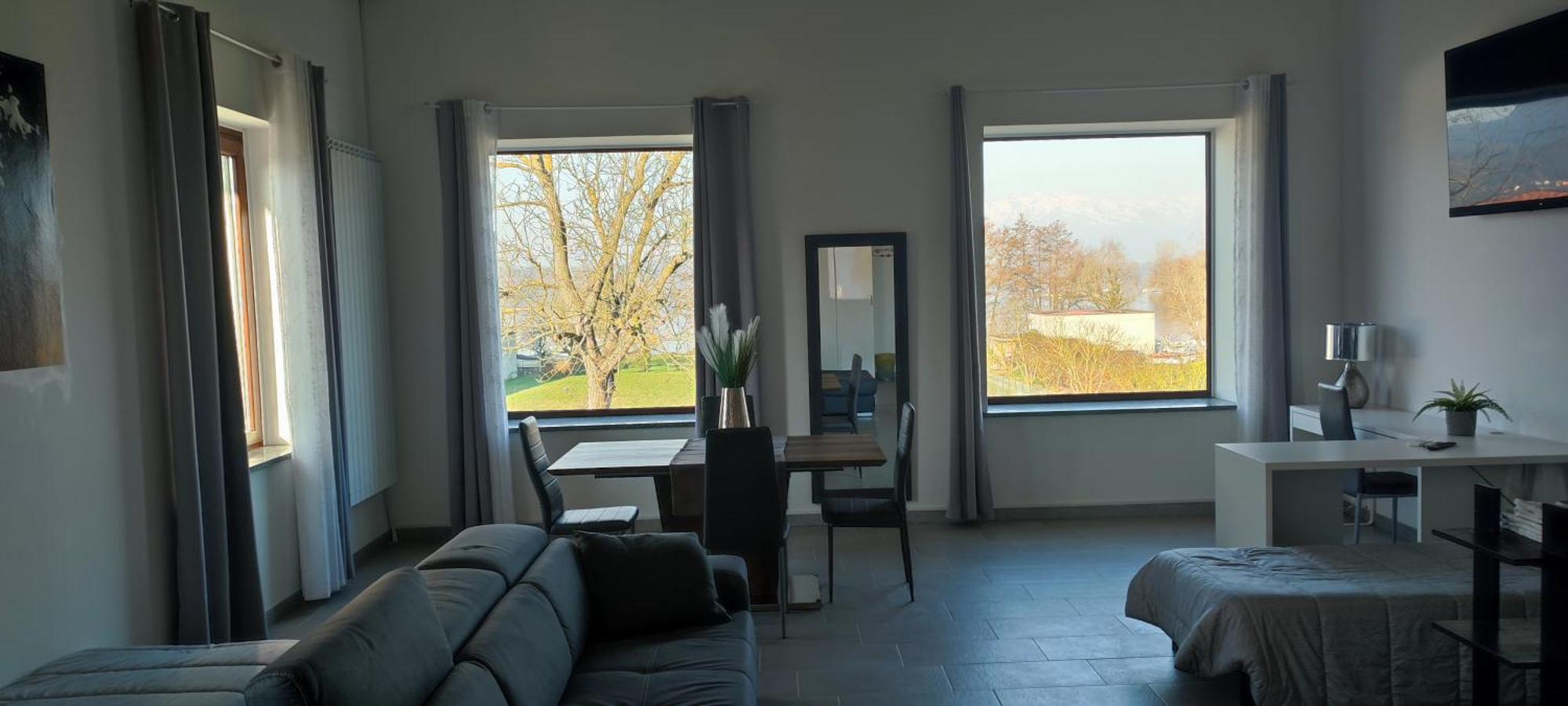 Nautica Tarello - Casa Ena Beb Bed & Breakfast Viverone Bagian luar foto