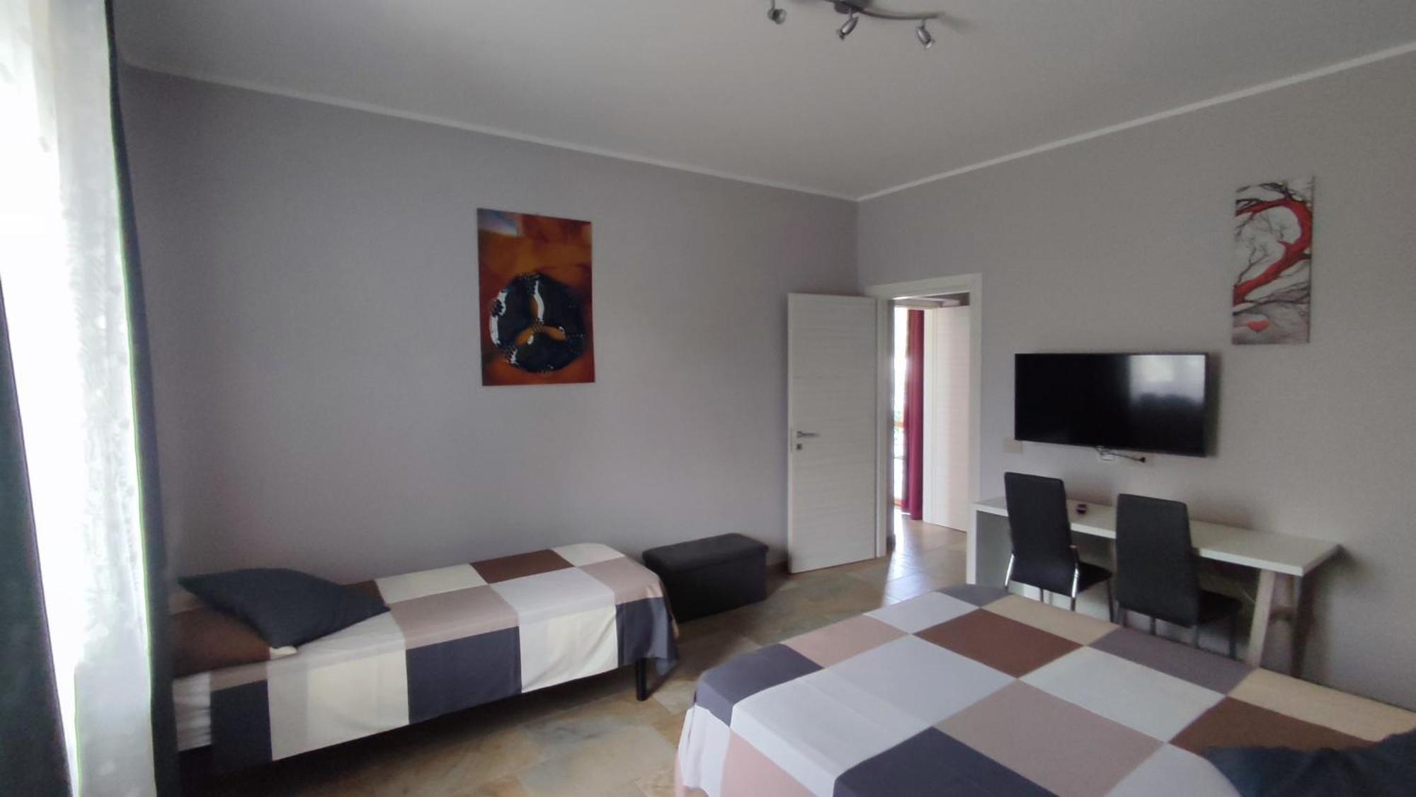 Nautica Tarello - Casa Ena Beb Bed & Breakfast Viverone Bagian luar foto